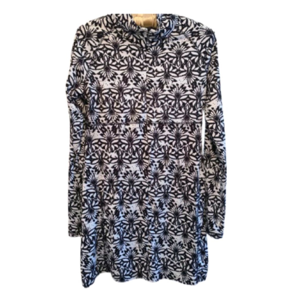 Soybu Dress With Long Sleeves and Standing Collar